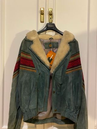 Bomber de piel.