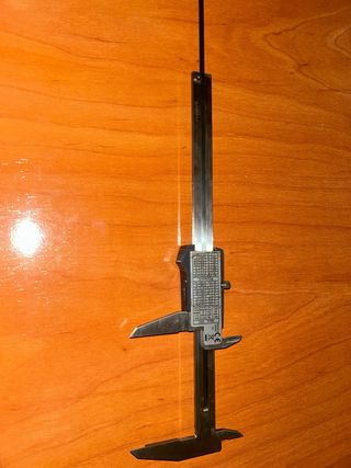 Pie de Rey Digital // Calibre Limit 200mm