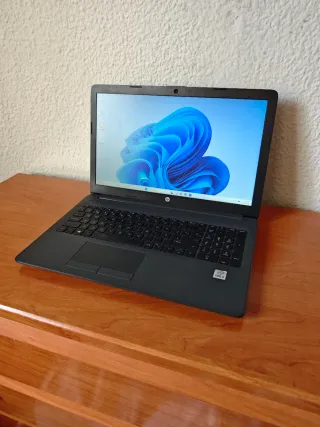 Portátil HP i5 16GB RAM  15" FHD 256GB SSD