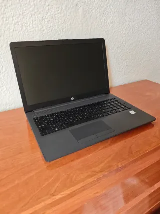 Portátil HP i5 16GB RAM  15" FHD 256GB SSD
