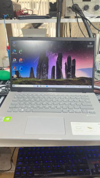 Portátil Asus Vivobook X409JB Plata