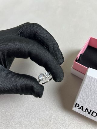 Anillo Pandora – Corazones Halo Brillante