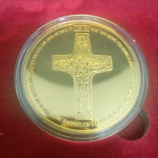 VATICANO MONEDA CONMEMORATIVA EN ESTUCHE DE MADERA