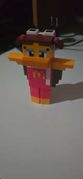 Figura Minecraft x McDonald's