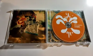 Oasis - Dig Out Your Soul CD