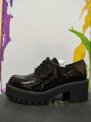 Scarpe Guess eleganti N.37