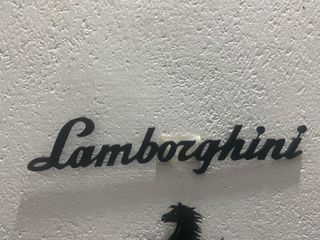 Escritura Lamborghini