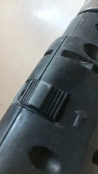 Taladro Black & Decker 550W + 18 Brocas Variadas