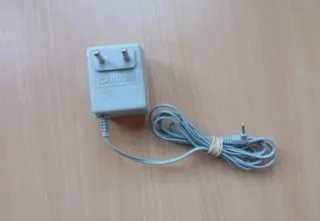 TRANSFORMADOR CONSOLA NINTENDO GAME BOY CLÁSICA