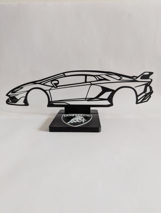 Silueta Lamborghini Aventador SVJ