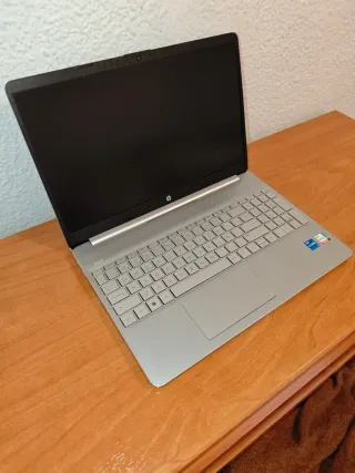 Portátil HP 15 FHD i5 12Gen 24GB RAM 512GB SSD