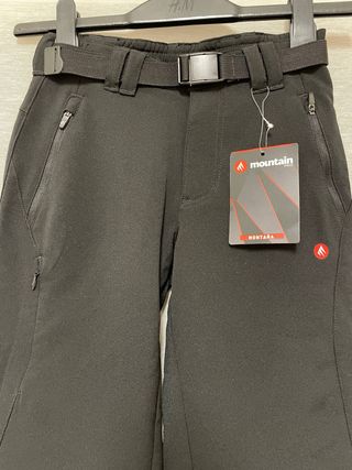Pantalón de montaña y nieve