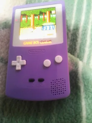Game Boy Color Morado + Cartucho 2700 Juegos
