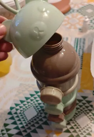 Dosificador leche/snacks 4 compartimentos