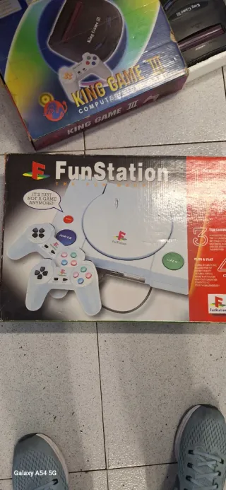 Consola FunStation King Game III + 2 mandos