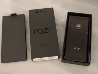 Motorola RAZR 60 Edição Campeonato Mundo FIFA 2026