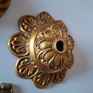 REPUESTOS ADORNOS EMBELLECEDORES BRONCE LÁMPARAS