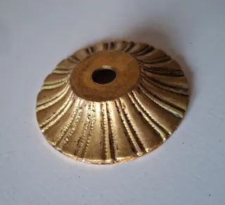 REPUESTOS ADORNOS EMBELLECEDORES BRONCE LÁMPARAS