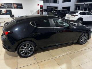 Mazda Mazda 3 2.0 Skyactiv-G Evolution 89 kW (122 CV)