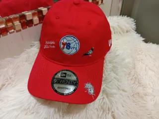 Gorra New Era Philadelphia 76ers Roja