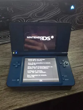 Nintendo DSi XL Azul