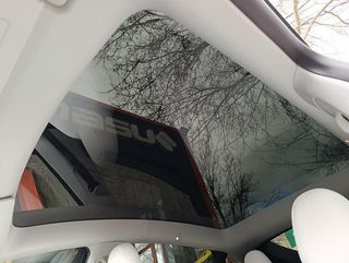 Tesla Model Y Performance 4WD 338 kW (460 CV)