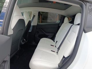 Tesla Model Y Performance 4WD 338 kW (460 CV)