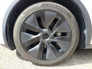 Tesla Model Y Performance 4WD 338 kW (460 CV)