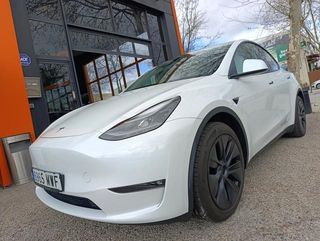 Tesla Model Y Performance 4WD 338 kW (460 CV)