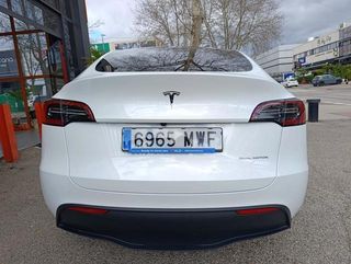 Tesla Model Y Performance 4WD 338 kW (460 CV)
