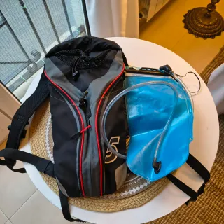 Mochila de hidratación Rockride 1.5L