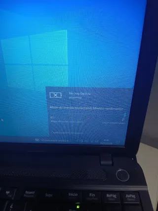 Portátil Toshiba i3 8GB RAM