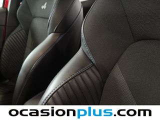 Renault Clio Esprit Alpine E-Tech 105 kW (143 CV)