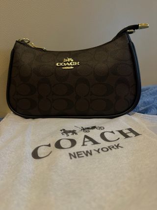 Mala Coach Preto Dourado