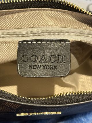Mala Coach Preto Dourado