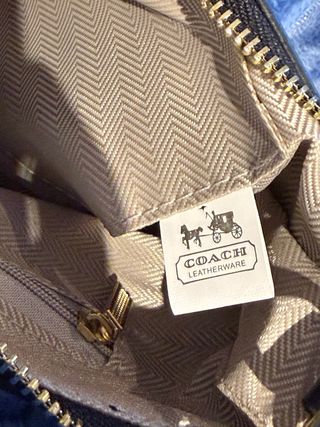 Mala Coach Preto Dourado