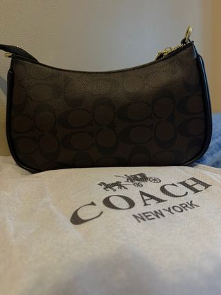Mala Coach Preto Dourado