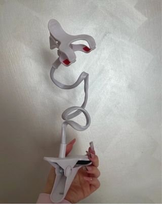 Supporto telefono flessibile da tavolo