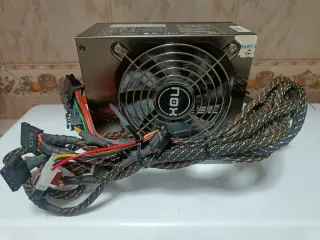 F. Alimentación PC NOX 500W (PCIe x6 ➕ PCIe x4)