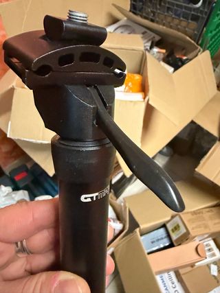 Tija sillín bicicleta con suspensión GTMRK