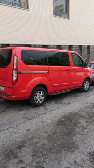 Ford Tourneo Custom 2013