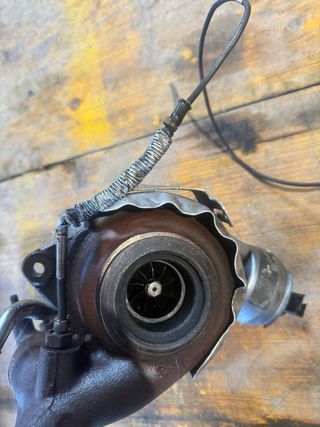 Turbo Coche y Colector 2.0 tdi