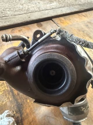 Turbo Coche y Colector 2.0 tdi