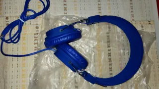 Auriculares de diadema azules