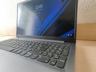Portátil Lenovo IdeaPad 3 i5 11ª Gen