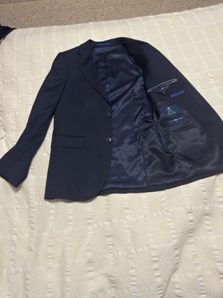Traje completo(Chaqueta y pantalón)