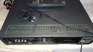 Videograbador JVC HR-D910 Hi-Fi VHS