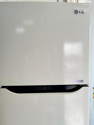 NEVERA DOS PUERTAS LG EN BLANCO NO FROST