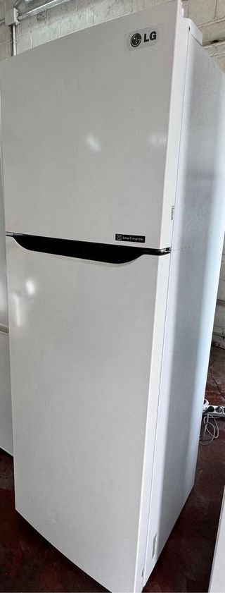NEVERA DOS PUERTAS LG EN BLANCO NO FROST