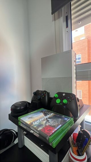 Xbox One S 1TB Blanca